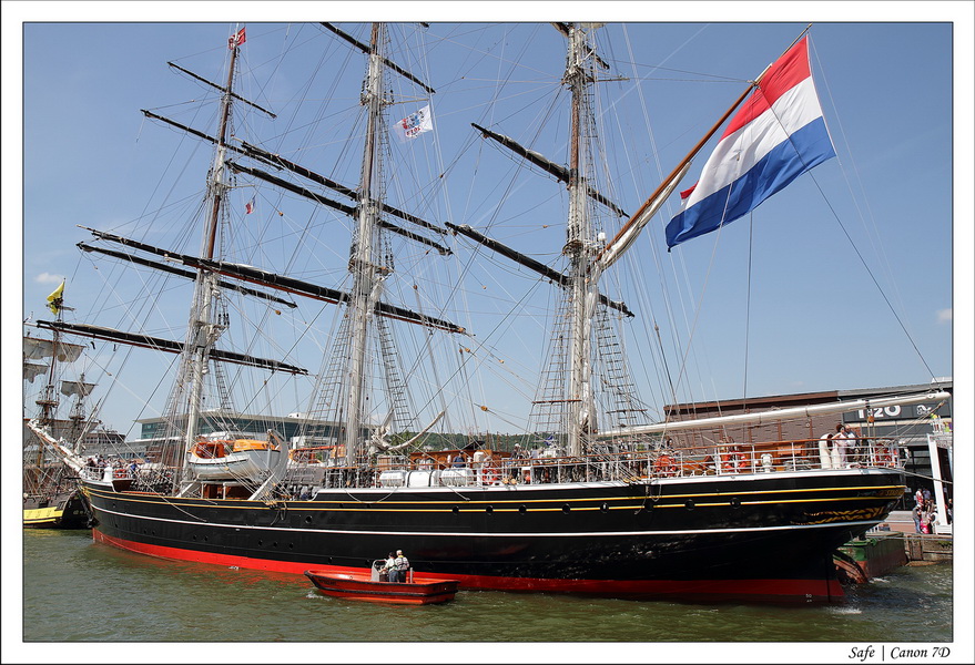 2013 - 06 - Armada Rouen 012